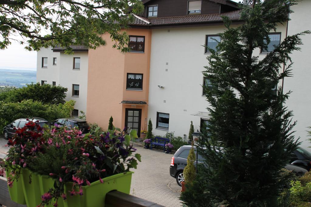 Kastanienhof Apartment Hotel Dannenfels Exterior photo